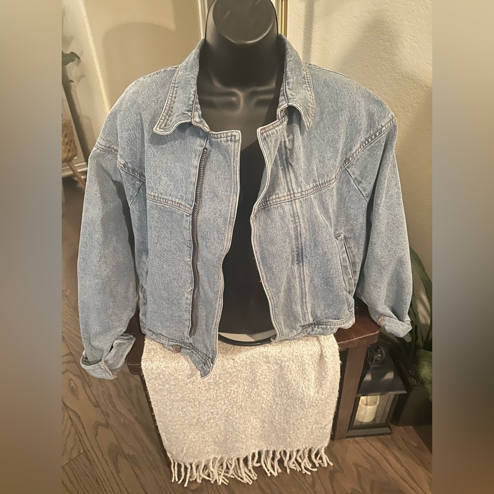S A G E  The Label Jean Jacket In a Color light Blue Jean .